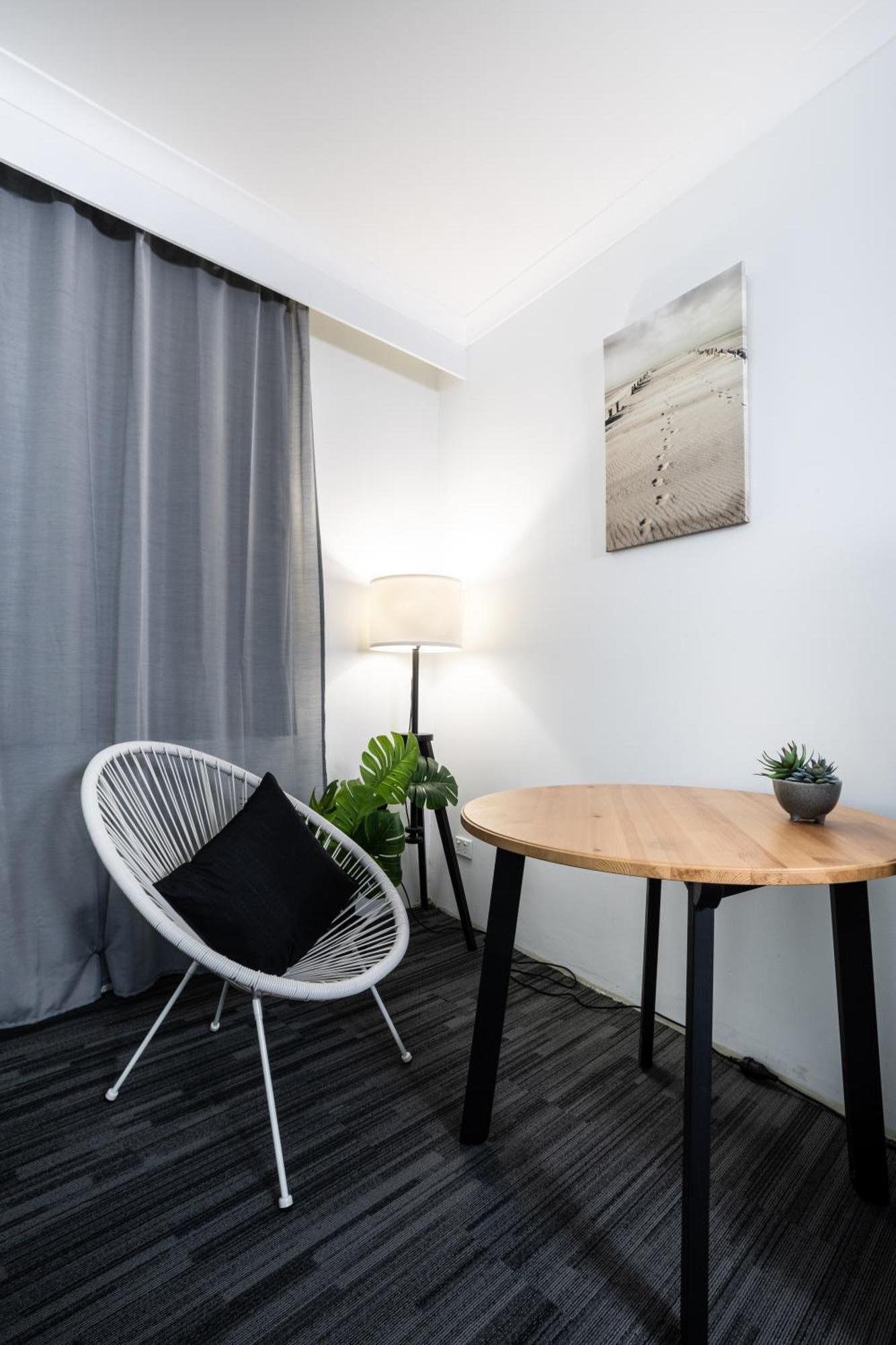 Joondalup City Hotel Perth Bagian luar foto